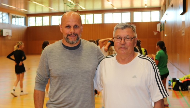 Trainingslager mit Handballtrainer-Legende 01